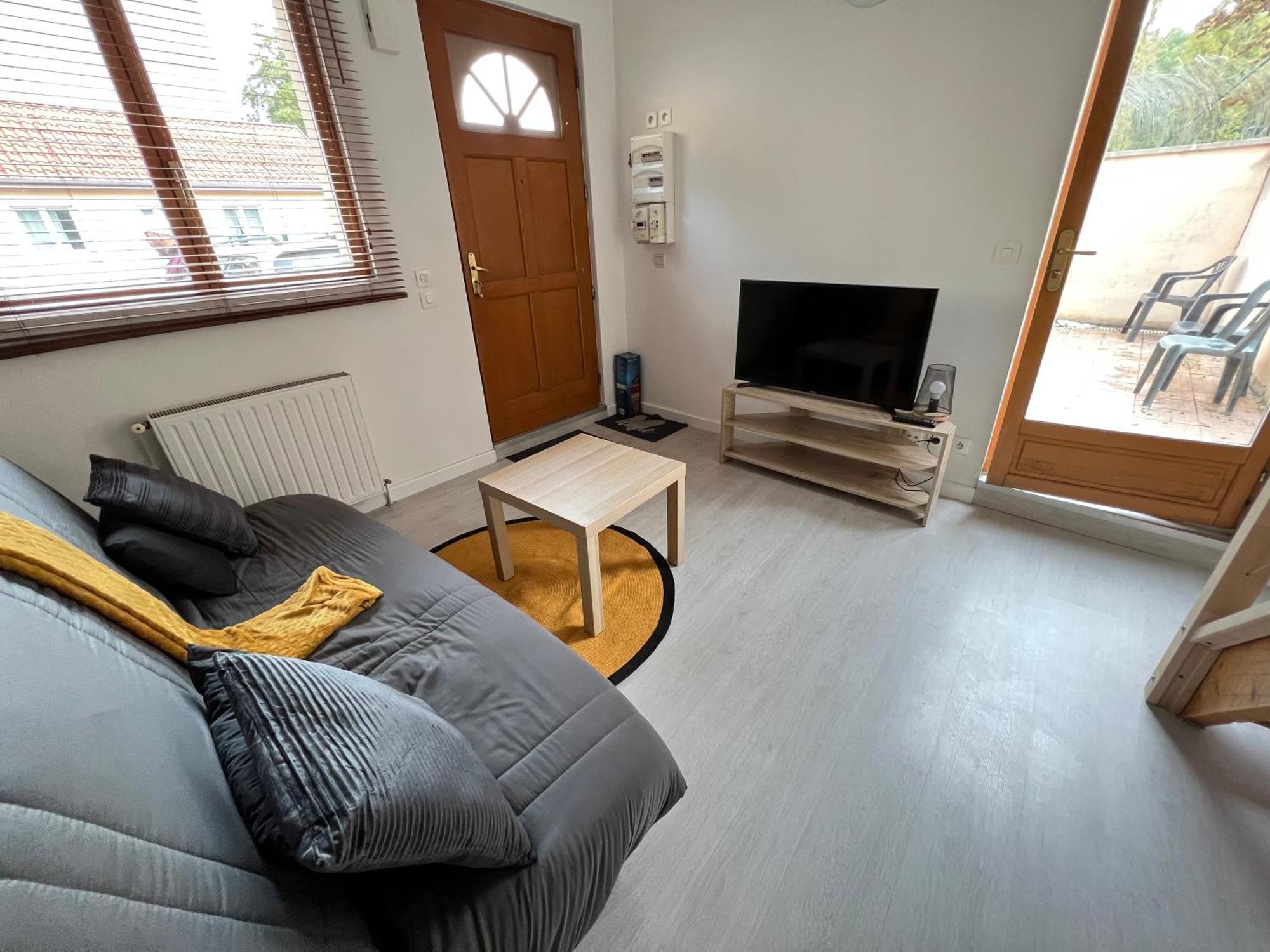 La Maisonnette Un Sejour A Part Longeville-les-Metz Экстерьер фото